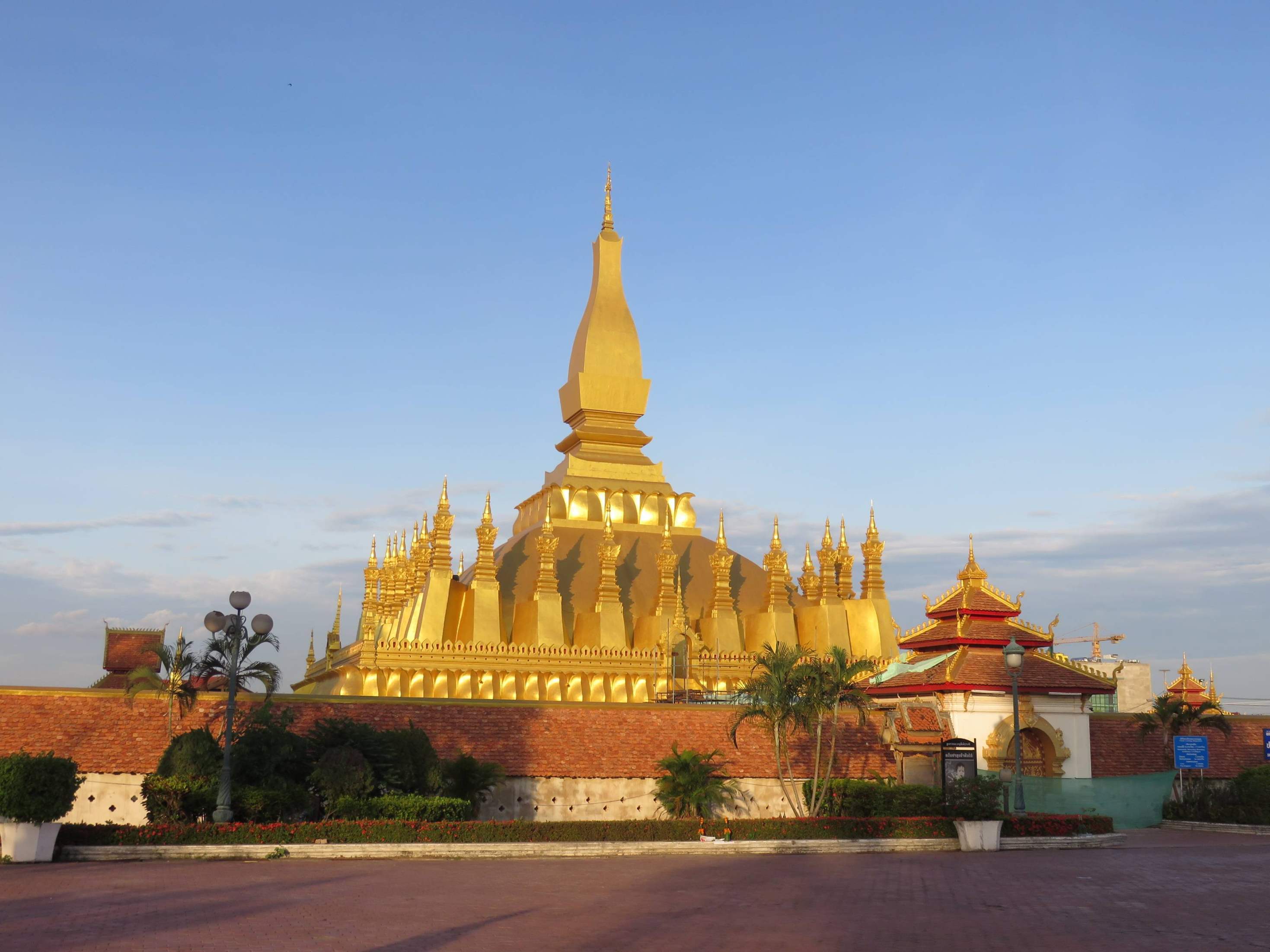湄公河畔，神圣的老挝之行-琅勃拉邦旅游攻略-游记-去哪儿攻略