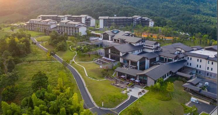 趣味甄选】899元/套 club med joyview安吉度假村高级房住宿1晚 含