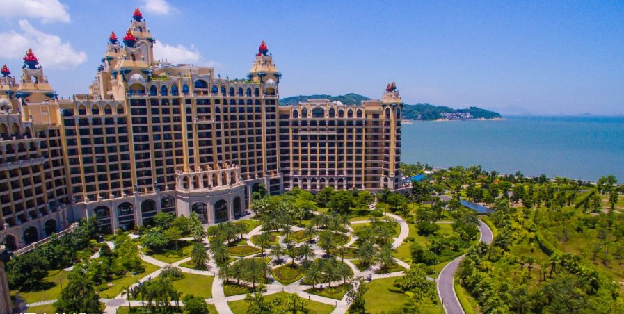 珠海长隆横琴湾酒店(海洋王国店)度假园景房*1晚 海洋王国两日票*3张