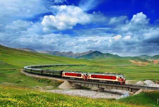 2021新疆旅游专列图片