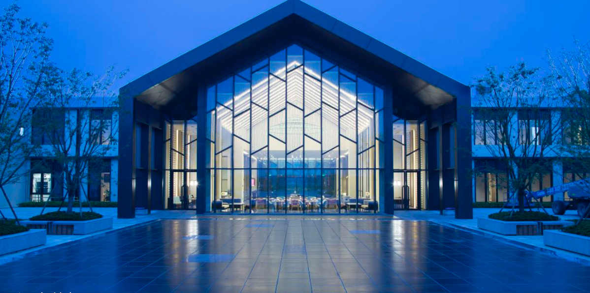 崇明光明花博酒店万人龙虾节套餐(花园房含双早 88元小龙虾&啤酒券 花