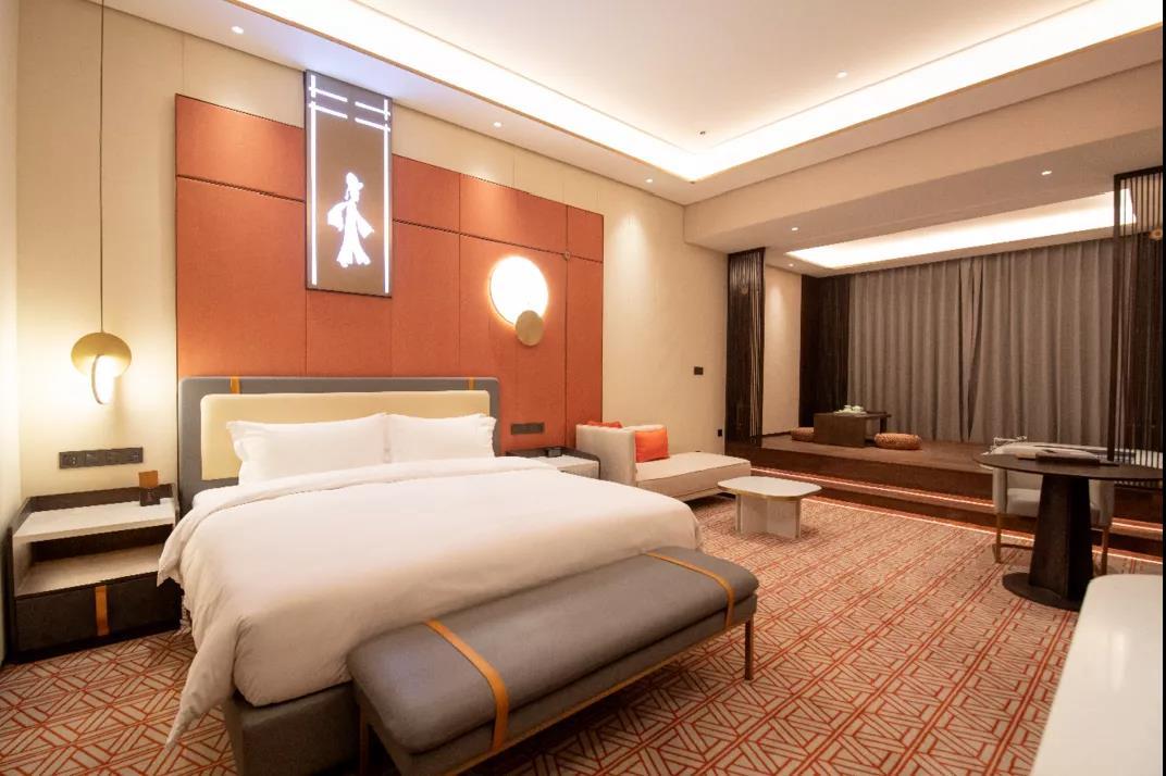 感受国潮戏曲风,泡亿年真古温泉7615【嘉善云澜湾泓璟四季酒店】